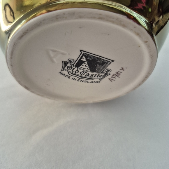 Elegant Gold and Pink Floral Lusterware Pitcher Creamer - Picture 5 of 8